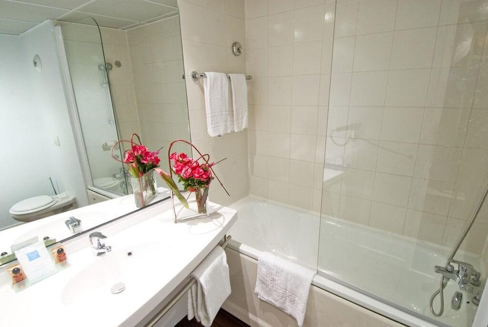 Canal Suites ป็องแต็ง ภายนอก รูปภาพ