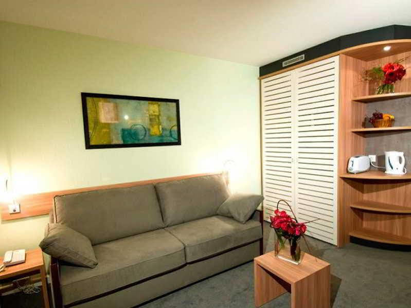 Canal Suites ป็องแต็ง ภายนอก รูปภาพ